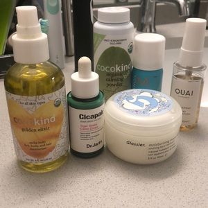 Random skincare + makeup bundle
